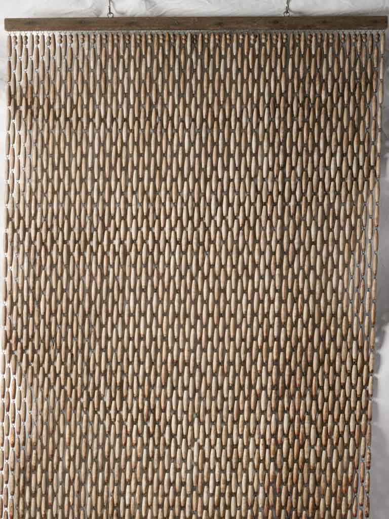 Natural finish boxwood curtain