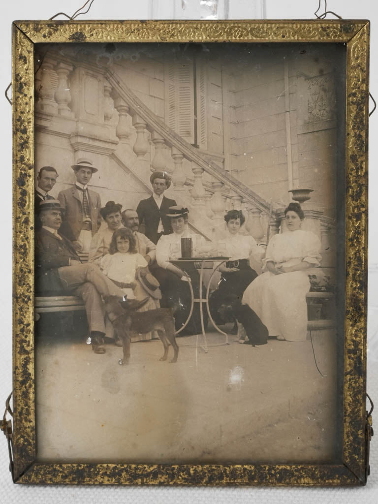 Provençal style antique family portrait