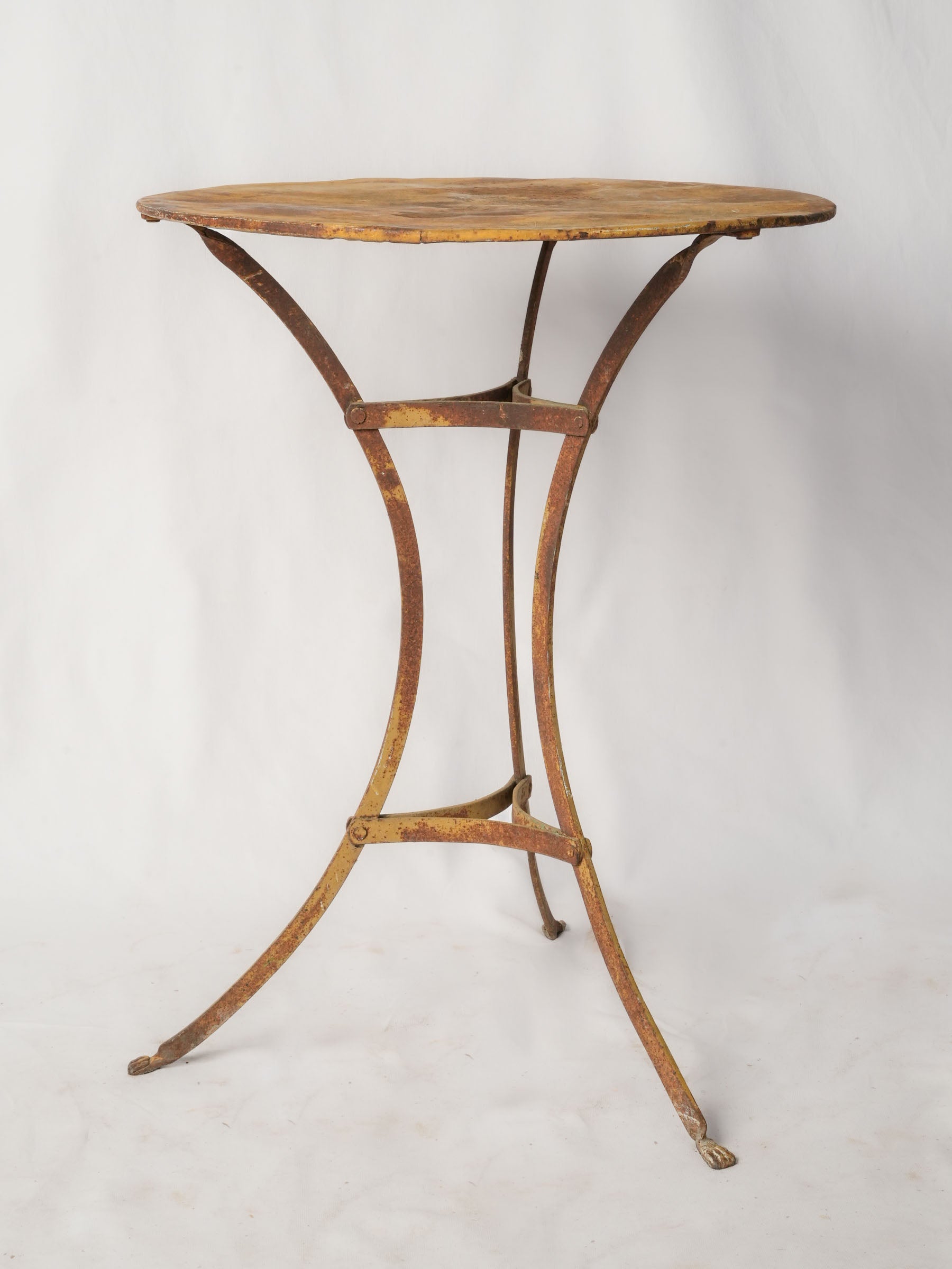 Elegant weathered pedestal table  