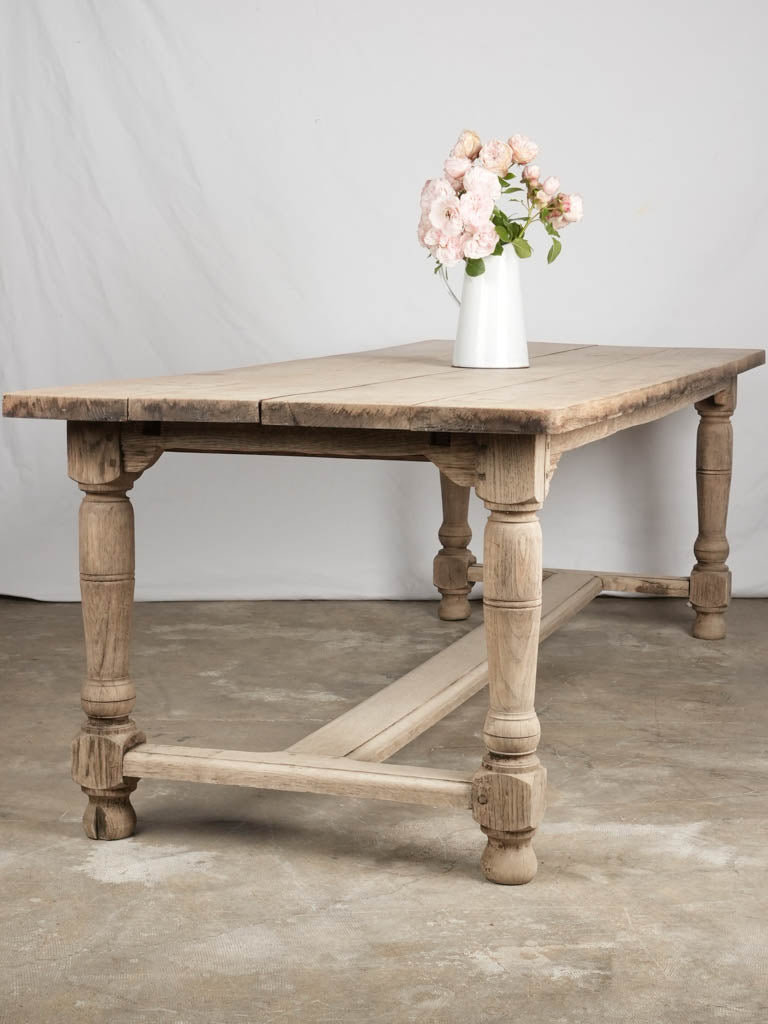 Oak farm table - early 20th century 90½" x 34¾"