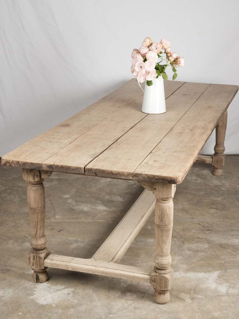 Oak farm table - early 20th century 90½" x 34¾"