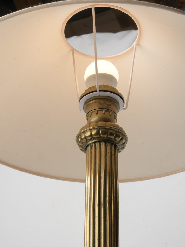 Timeless French design bedside lamp  