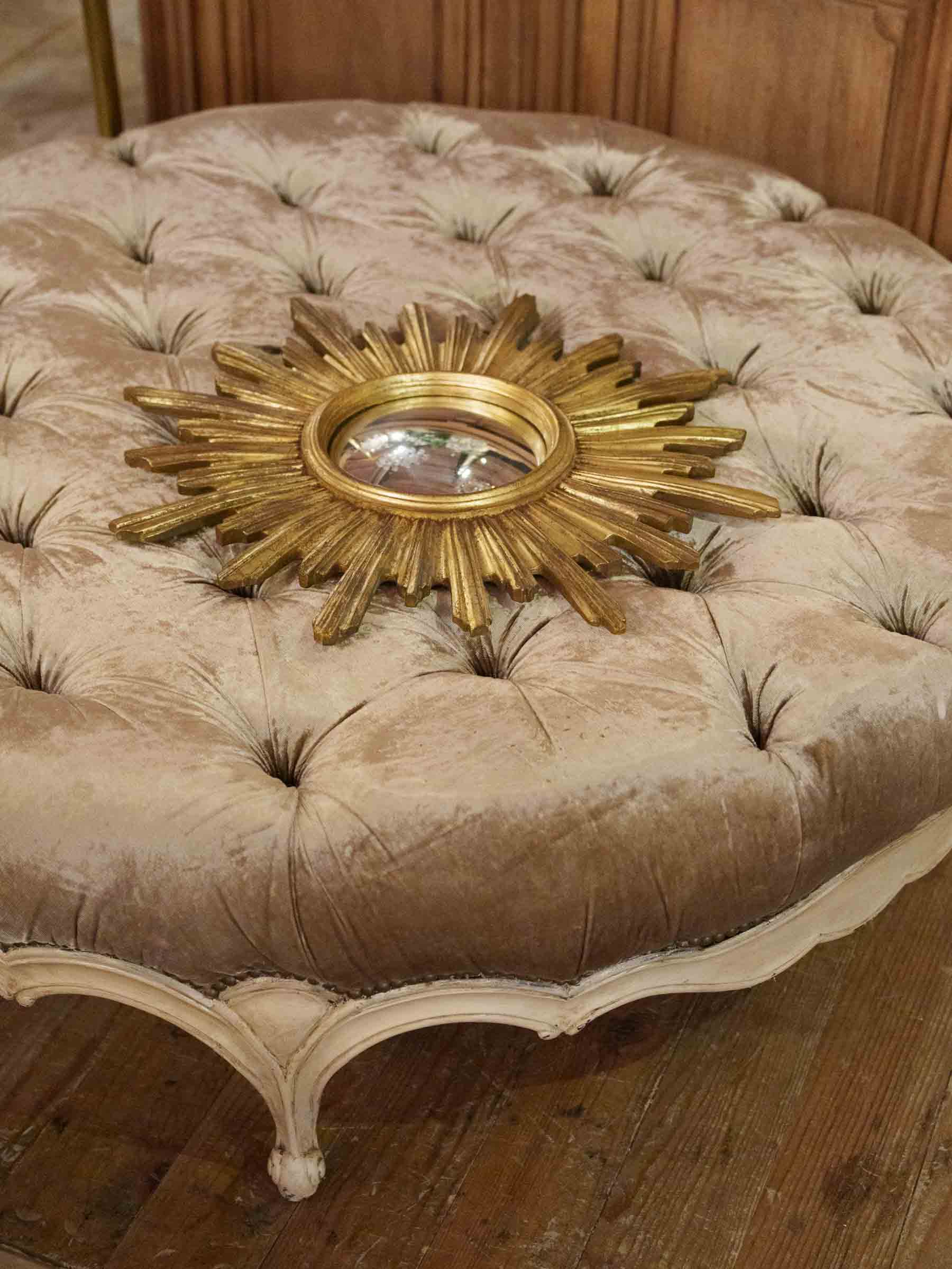 French Giltwood Sunburst Convex Mirror, Early 20th Century - 22¾"