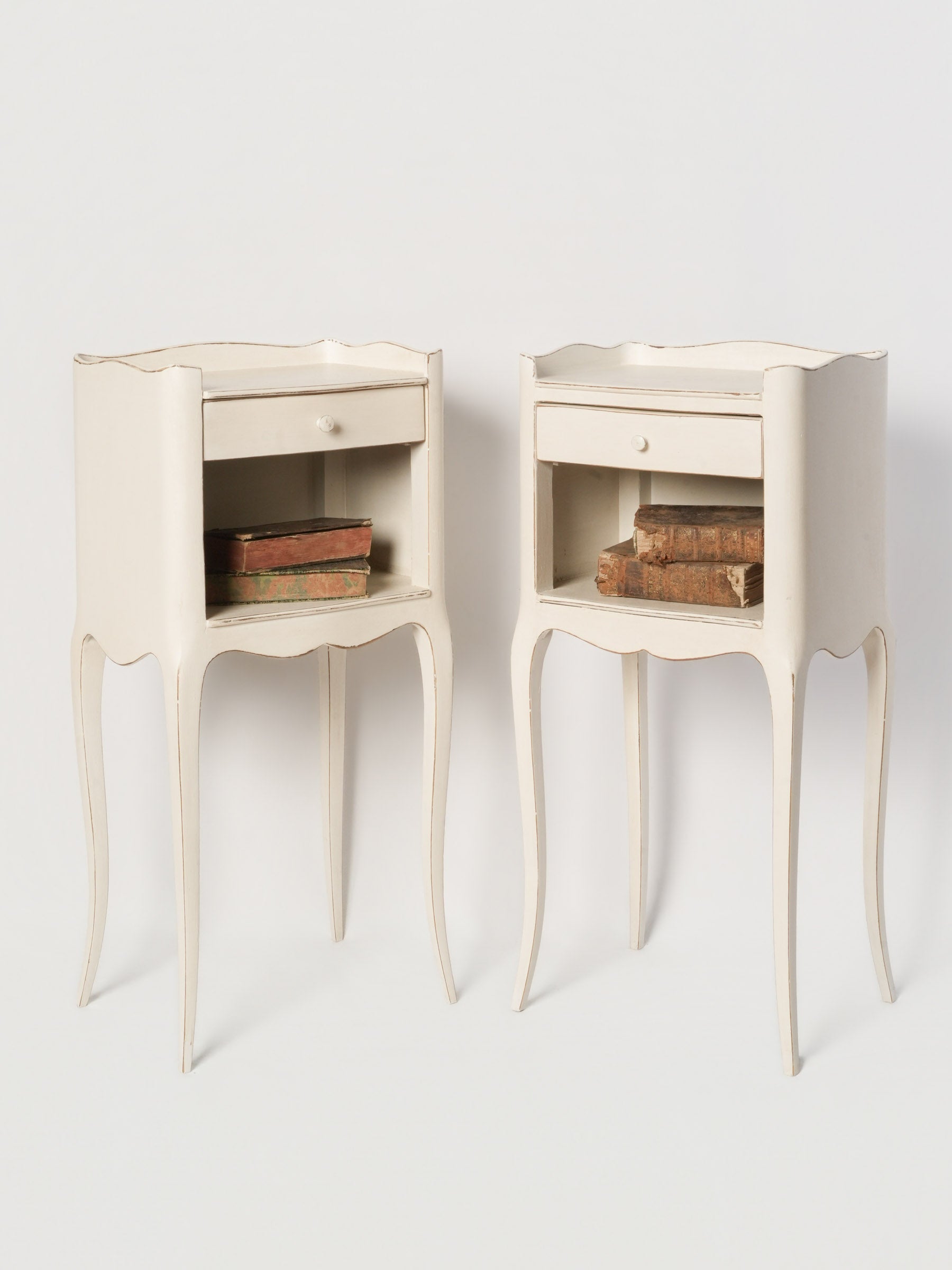 Pair of French Ivory-Painted Chevet Nightstands, Mid-Century - 28"
