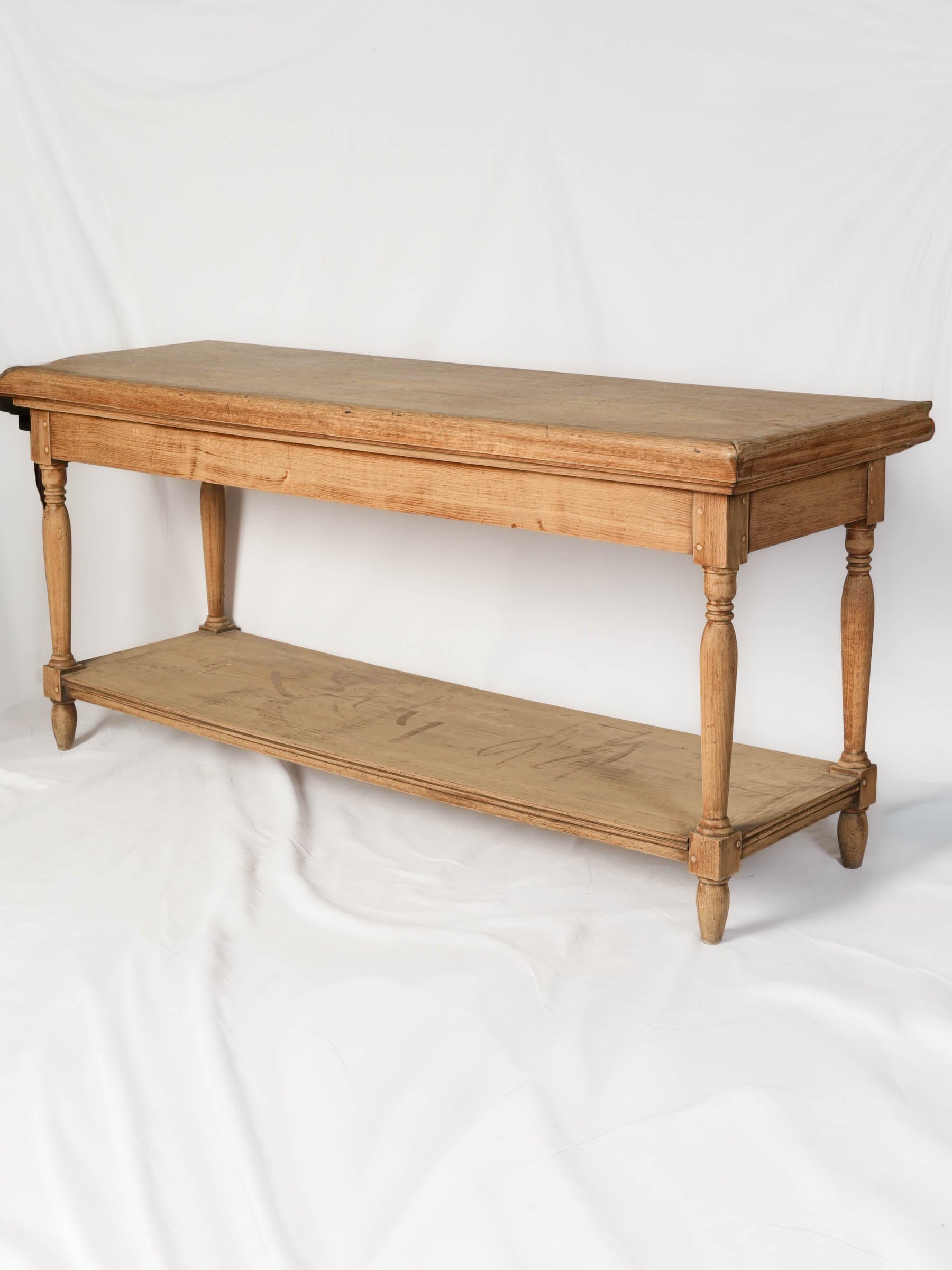 French Draper's Worktable in Oak, Early 20th Century - 69"