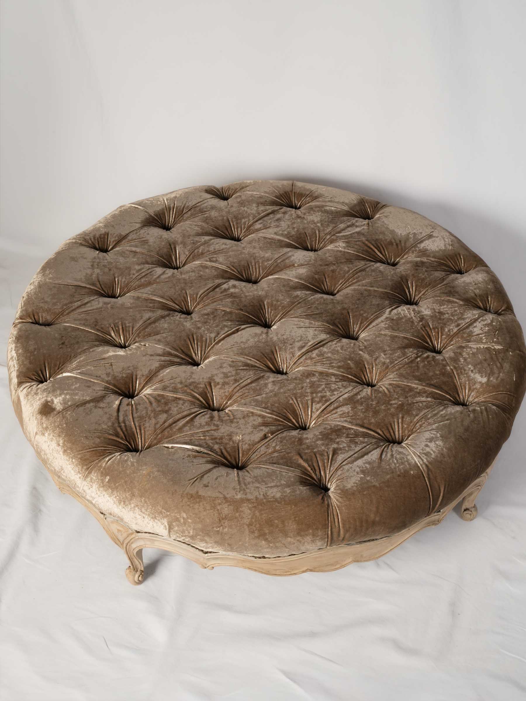 Oversized French Louis XV Style Round Ottoman w/ Tufted Taupe Velvet, Early-Mid 20th Century - 46½"