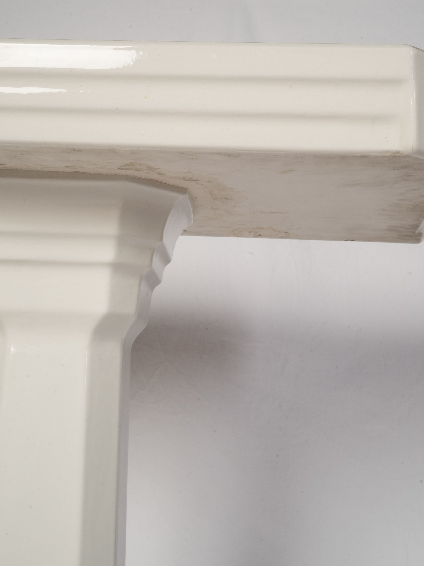 French Art Deco White Ceramic Bathroom Console, circa 1930s - 31"