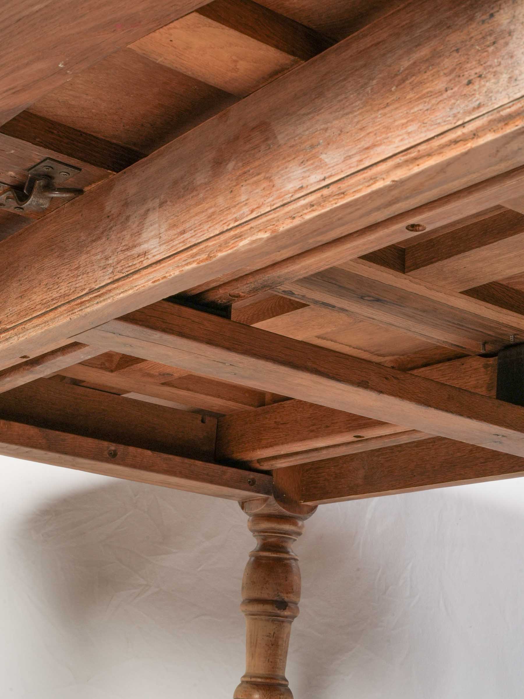 Beautiful Extendable Oak Dining Table w/ Parquetry Top, Early 20th Century