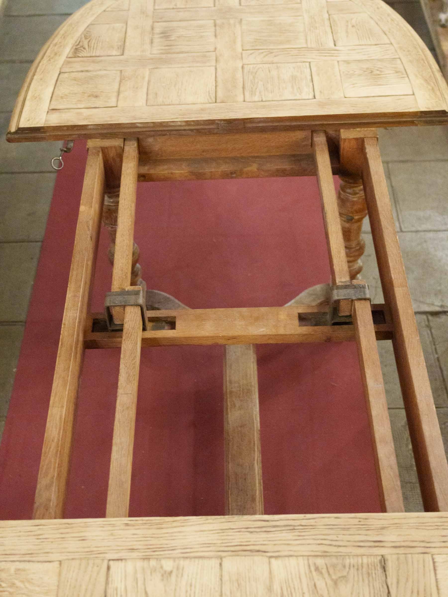 Beautiful Extendable Oak Dining Table w/ Parquetry Top, Early 20th Century