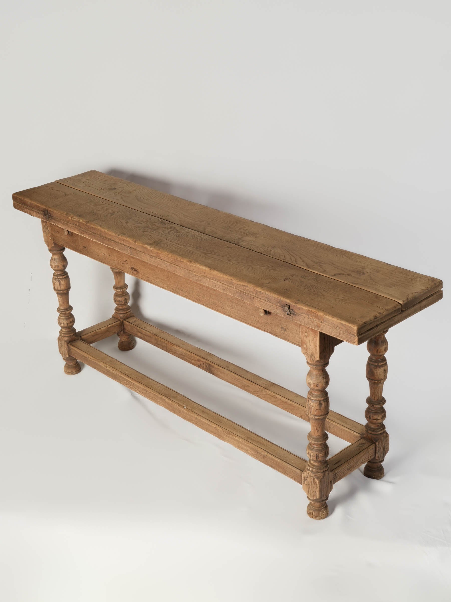 French Rustic Louis XIII Style Folding Dining Table in Oak, Late 19th Century - 70¾"