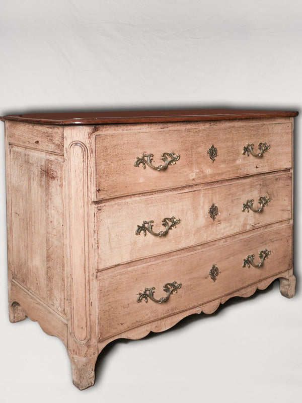 Charming vintage 3-drawer chest