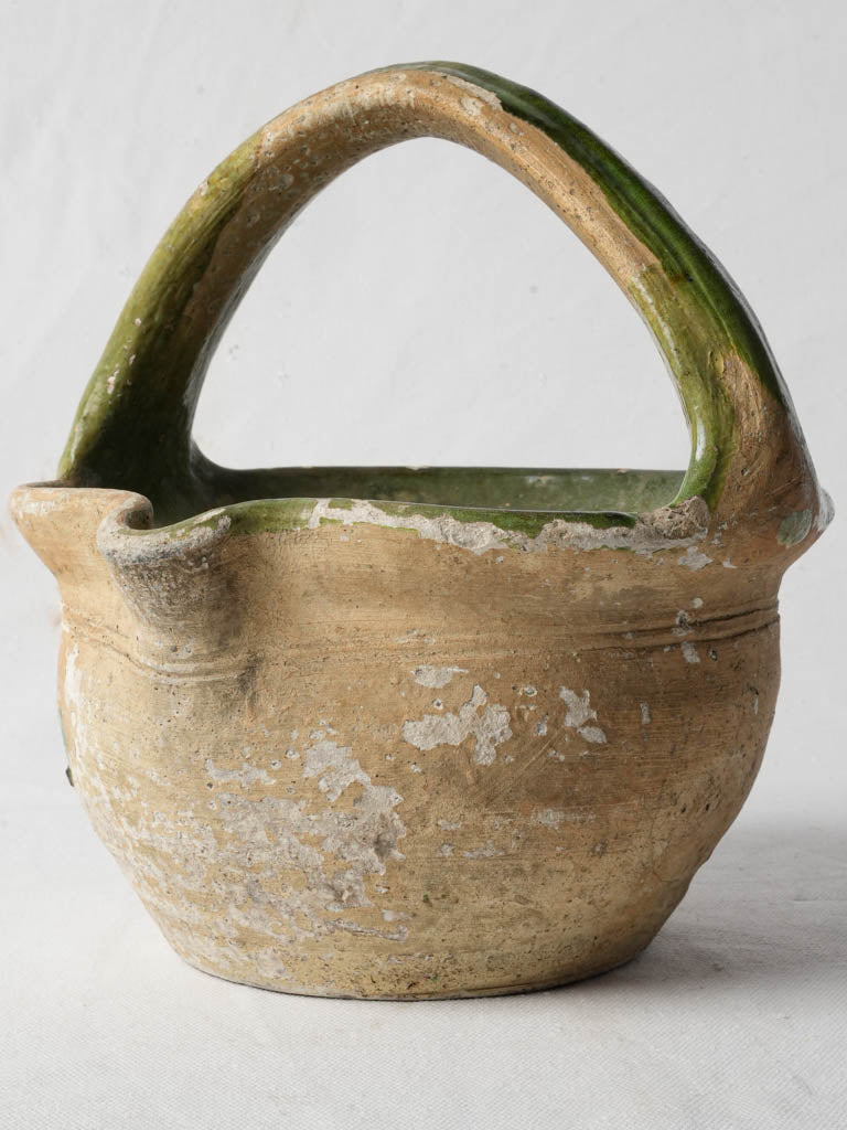 Rustic late 19th-century pottery