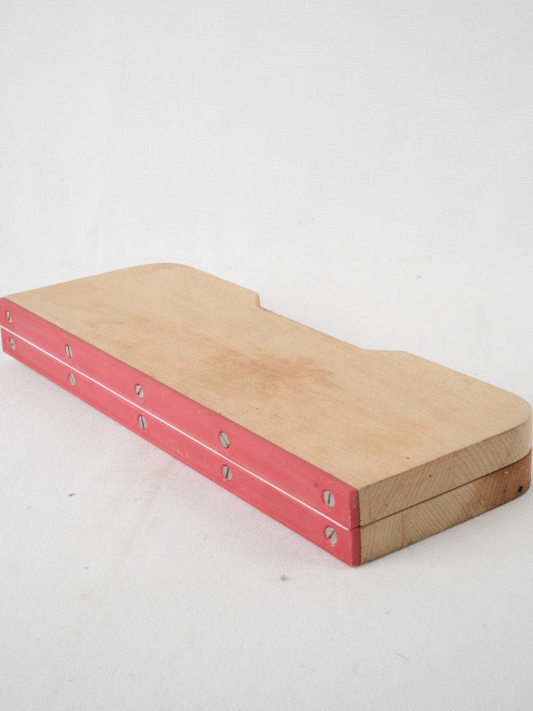 Aged folding cutting board for baguettes
