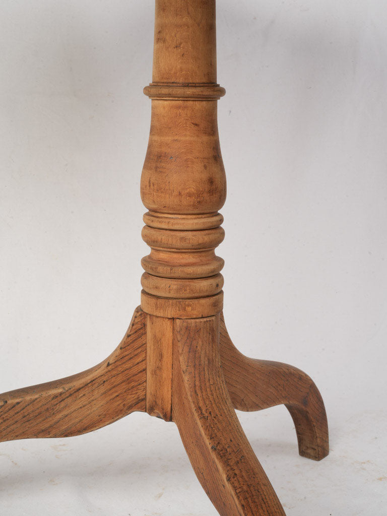Subtle elegant French tilt-top  