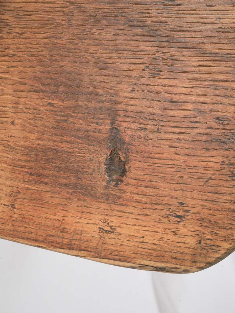 Timeless honey-colored oak accent  
