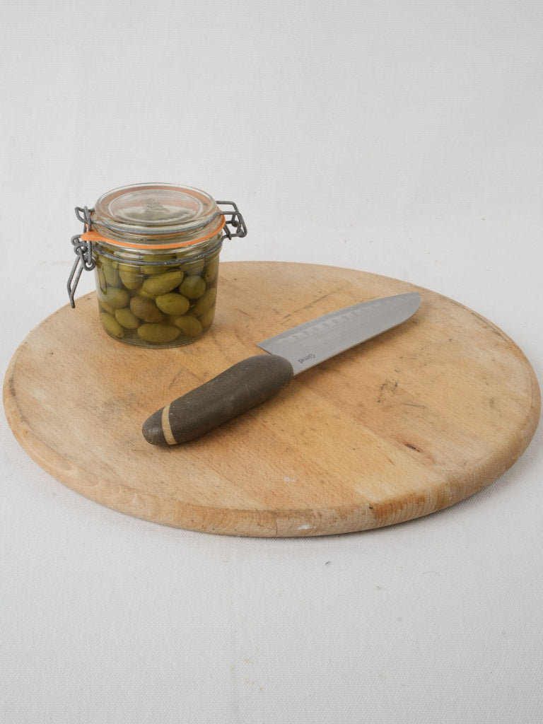 Provencal artisanal circular board