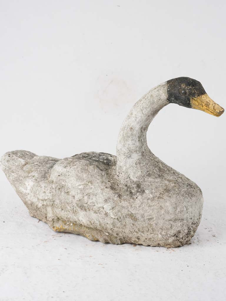 Large early 20th century garden sculpture of a swan 33½"
