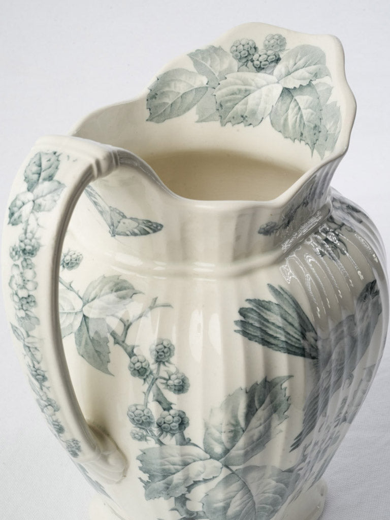 Country elegance ceramic vase