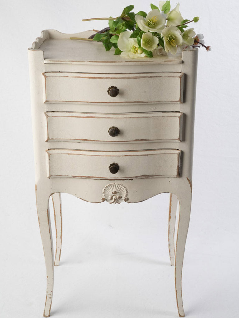 Elegant vintage cabriole leg nightstand  