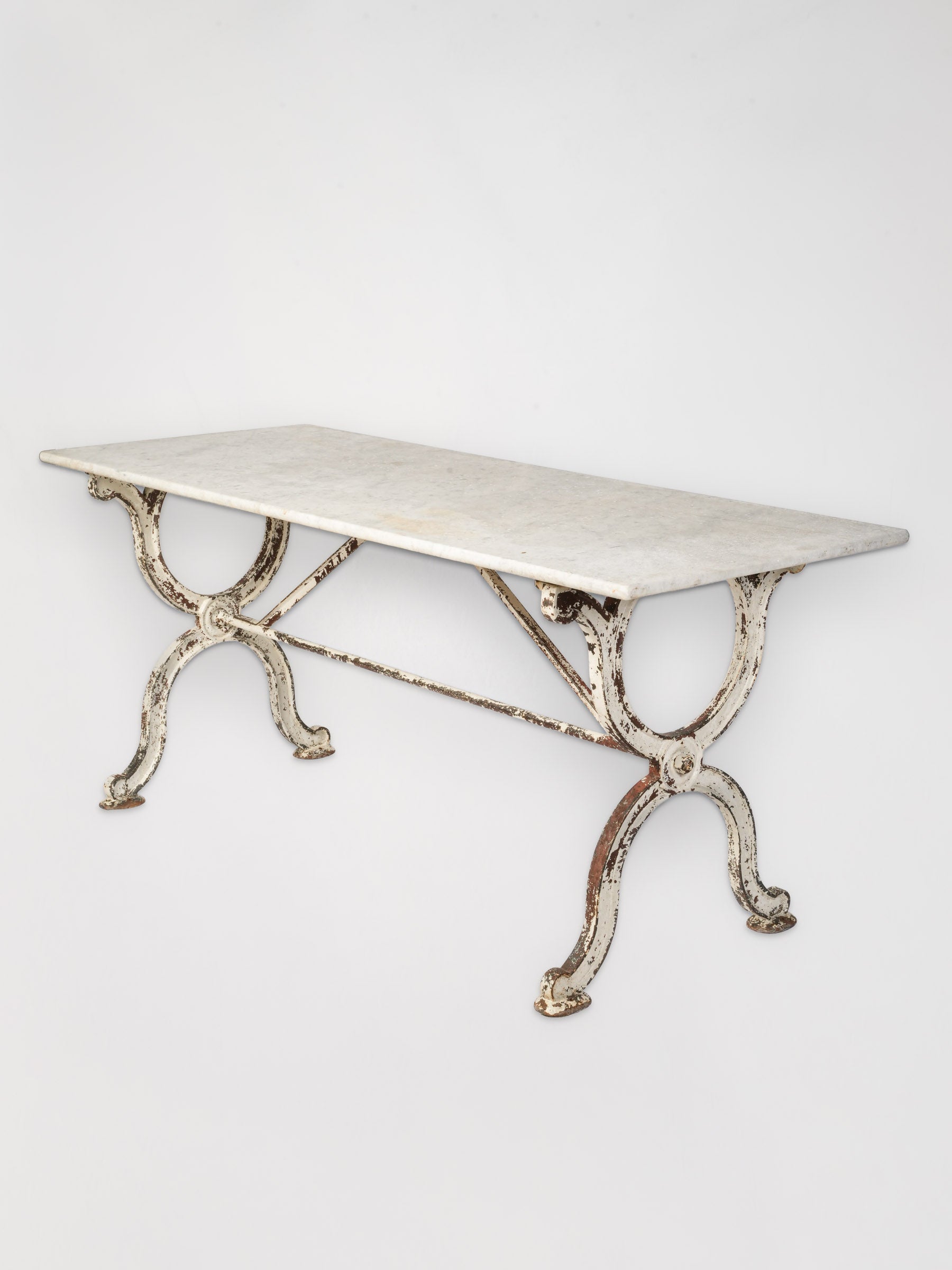 Elegant aged marble presentation table  