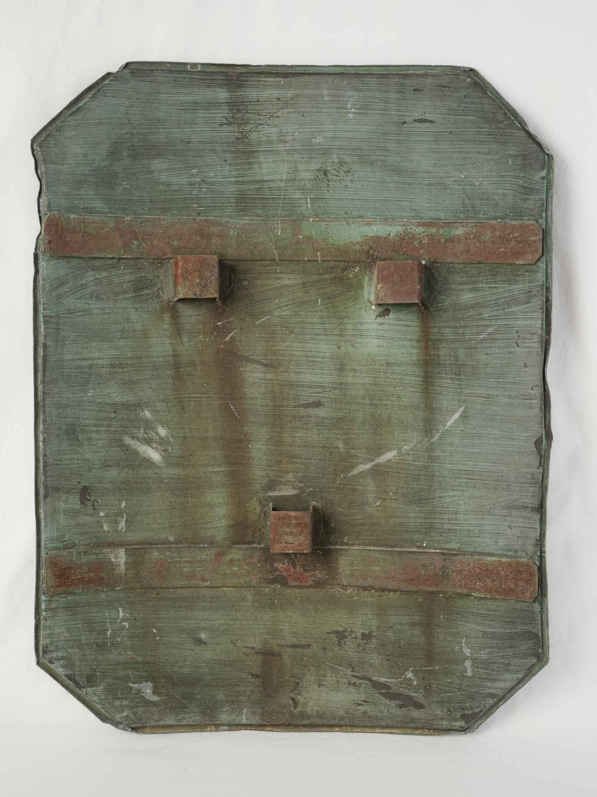 Distinctive Marseille music artifact  