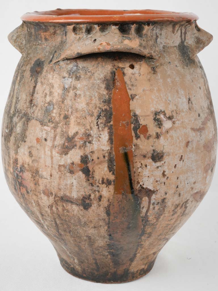 Deep glaze, traditional olive urn
