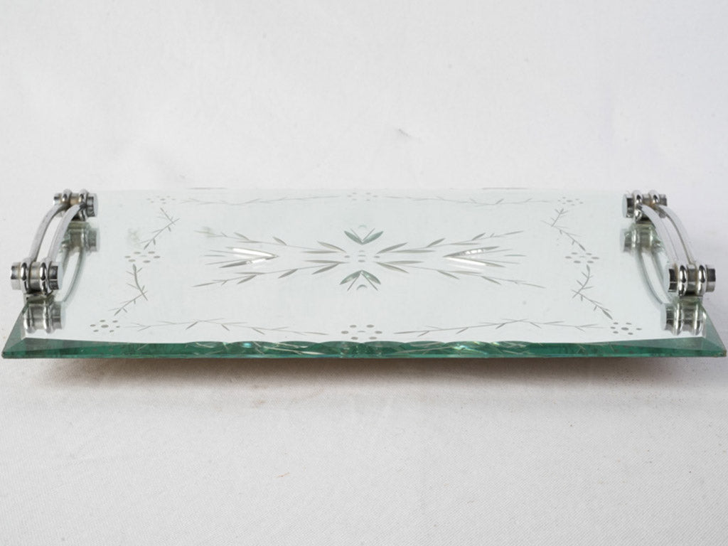 Timeless detailed Italian tray  