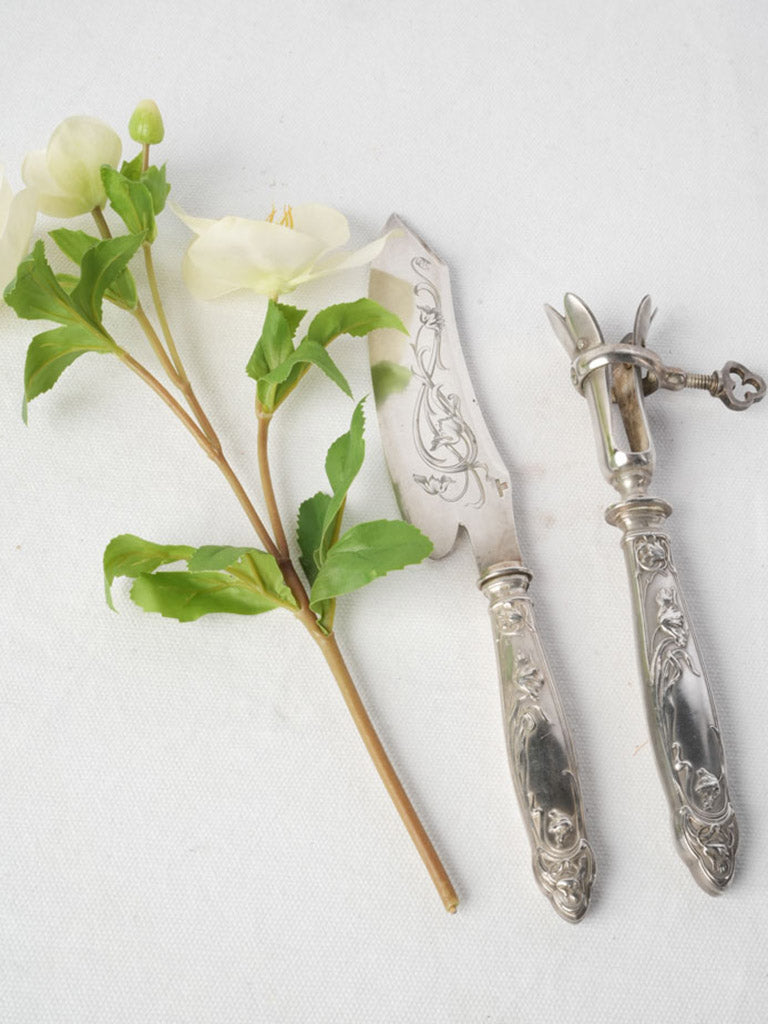 Early 20th-Century French Art Nouveau Silverplate Gigot Lamb Carving Set