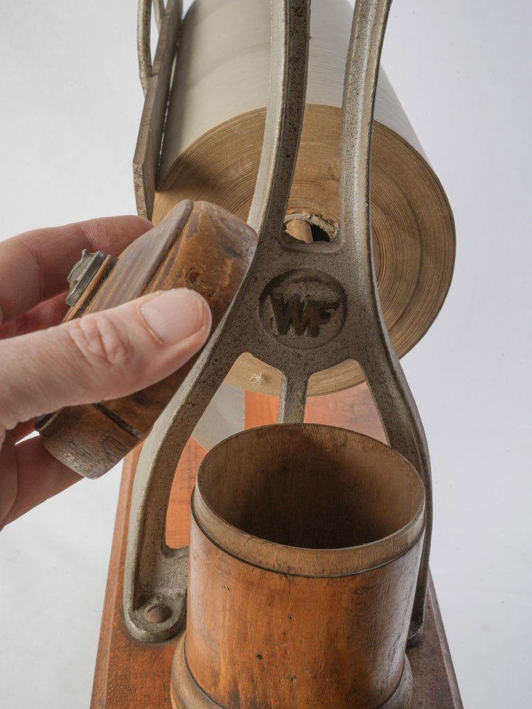 Utilitarian design wrapping paper holder  
