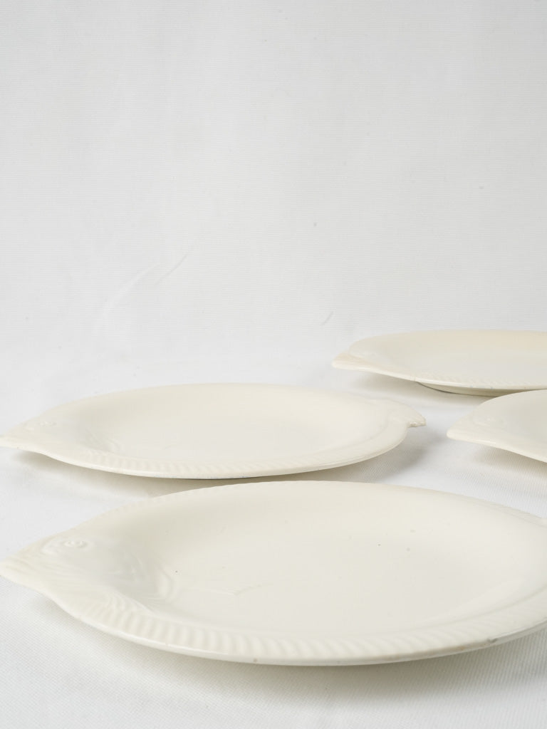 Fishshaped plates, platter, and ramekin service set Chez Pluie