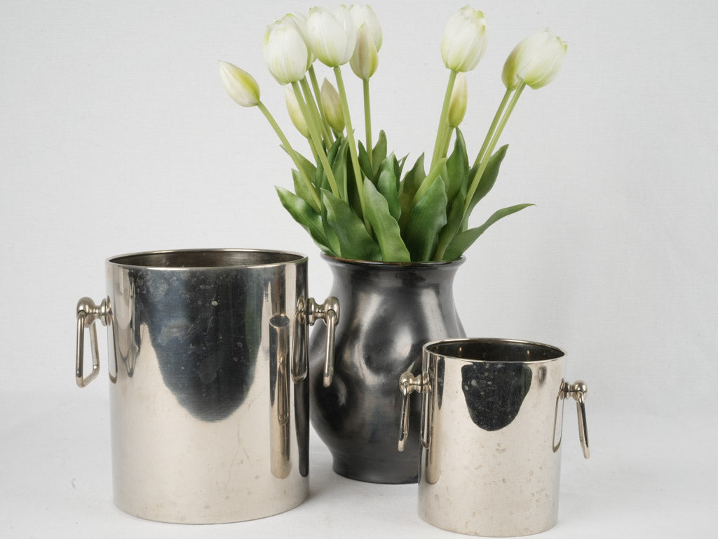 Elegant French table champagne bucket