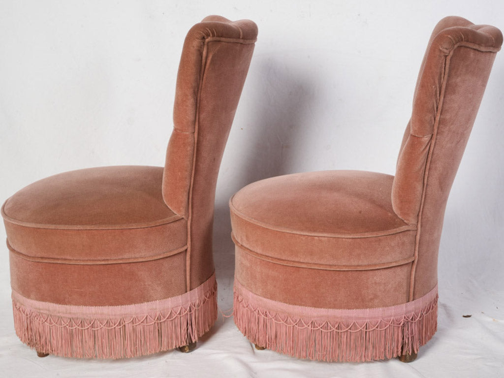 Luminous fringe trim slipper chairs  