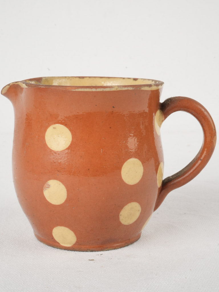 Early 20th-century charming creamer  
