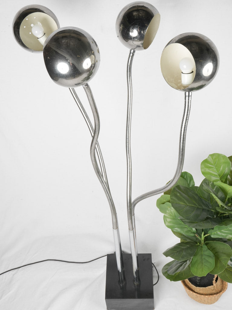 Contemporary minimalist Pierre Folie lamp