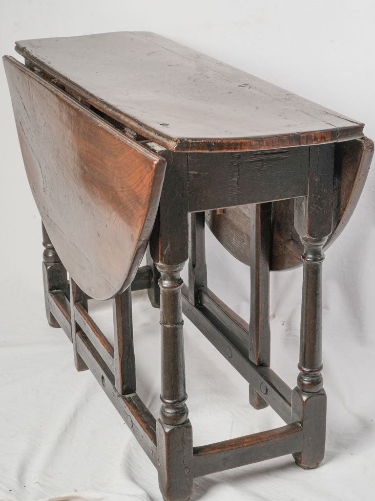 French Louis XIII gateleg table