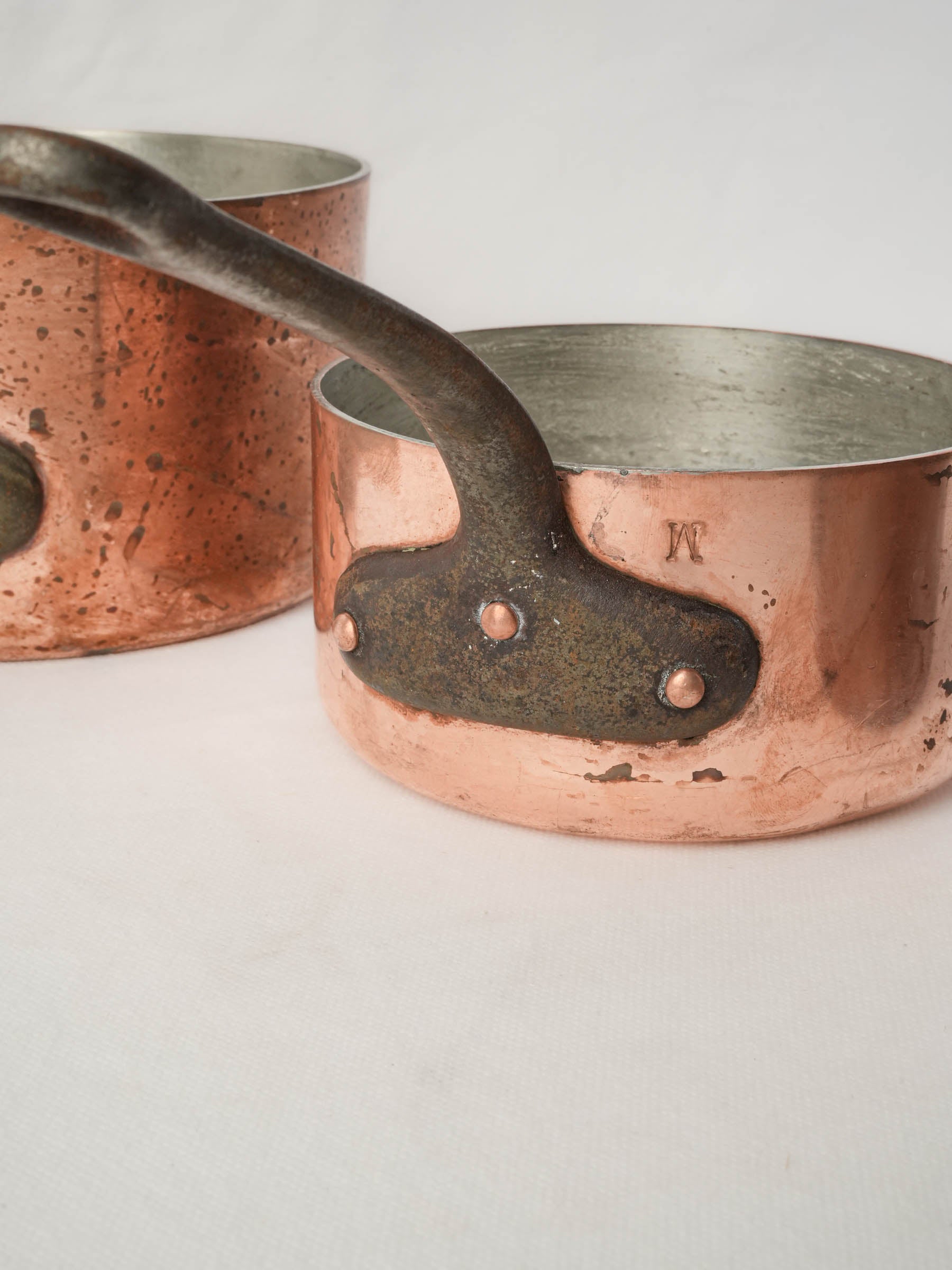 Set of 3 vintage copper saucepans