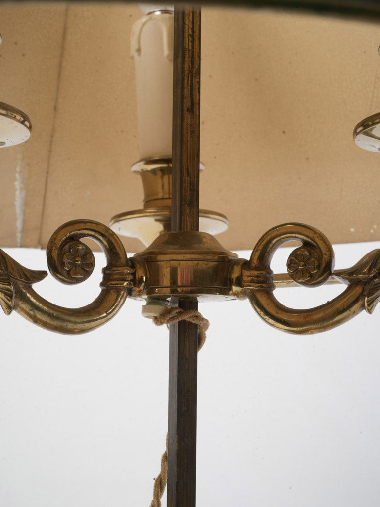 Warm, intimate lighting lamp  