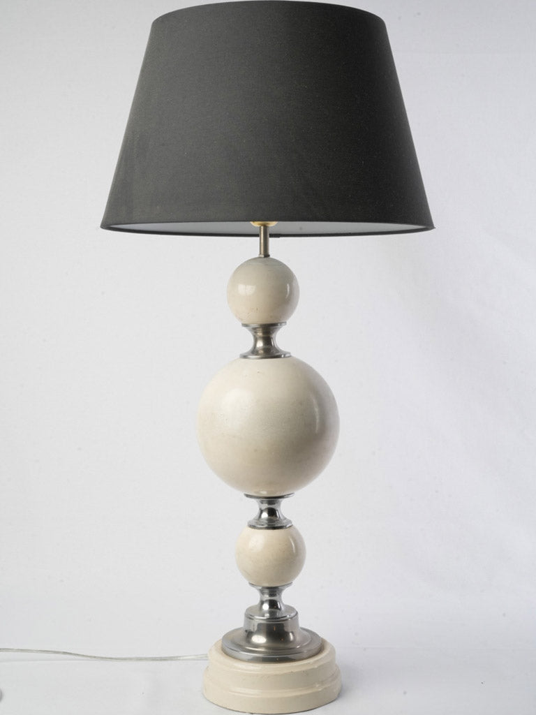 Sculptural lacquered tôle lamp  