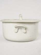 Very small tureen w/ flat lid - white 4"
