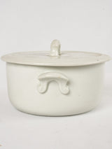 Very small tureen w/ flat lid - white 4"