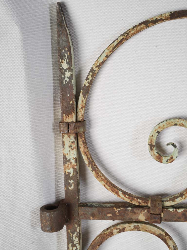 Beautifully crafted wall feature  