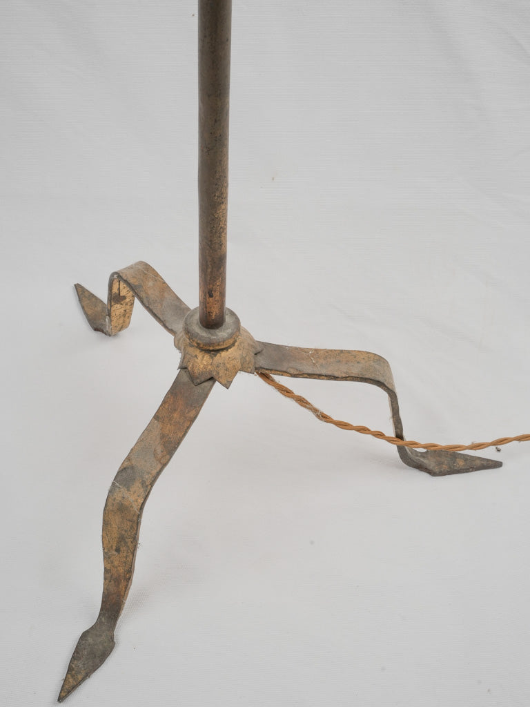 Timeless gold patina metal stand lamp