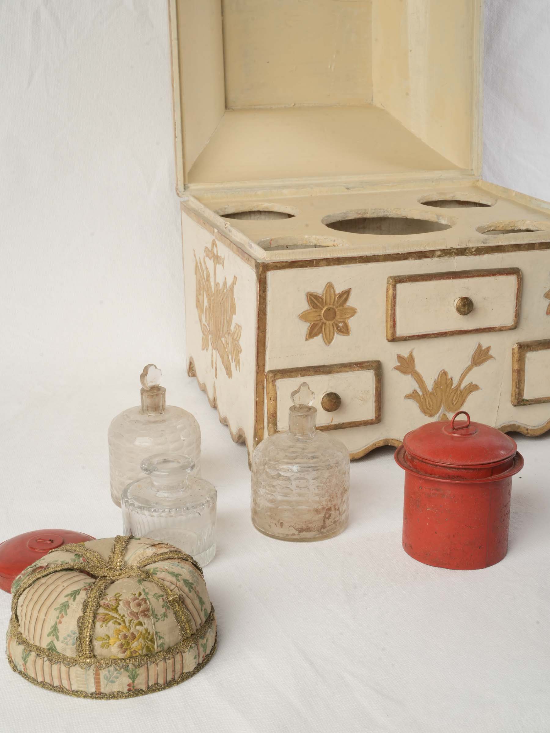 Rare and Exquisite Louis XVI Dressing Case - 12¼"