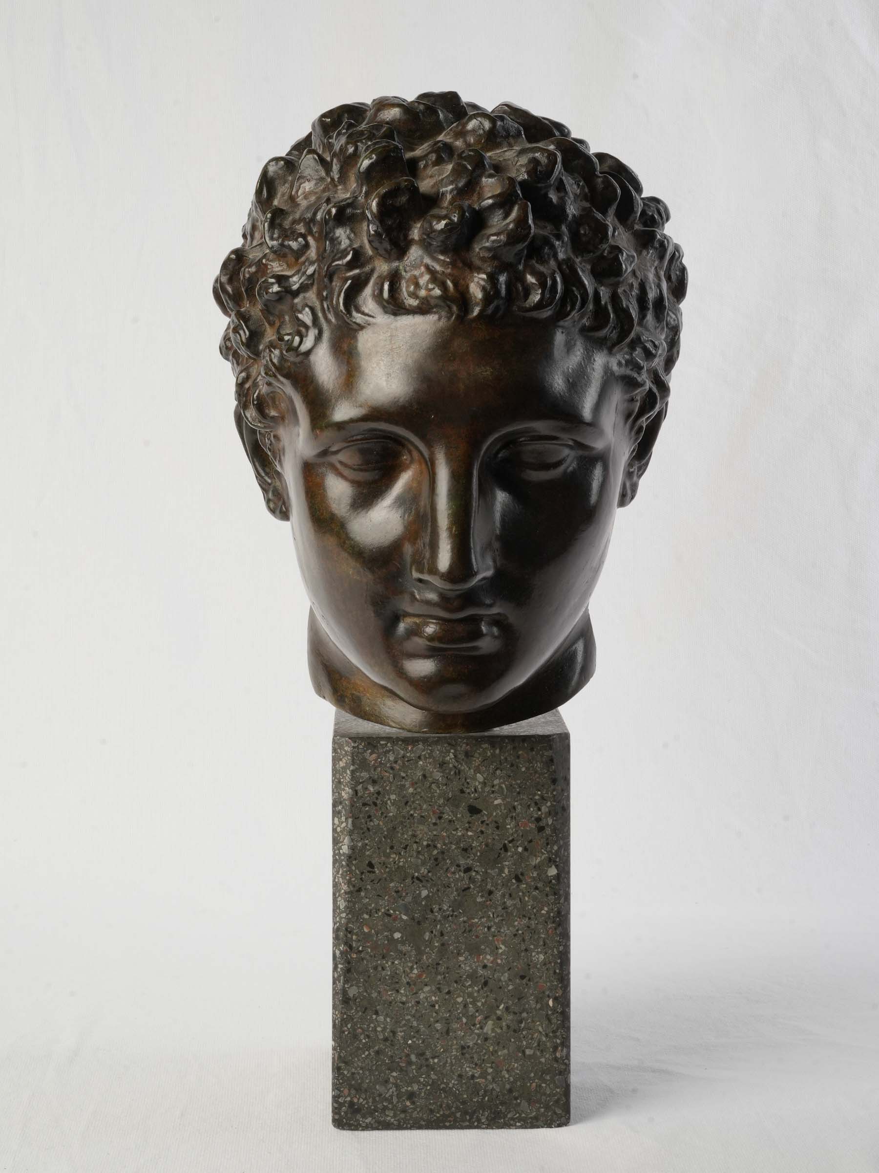 Handsome Italian vintage bronze statue  