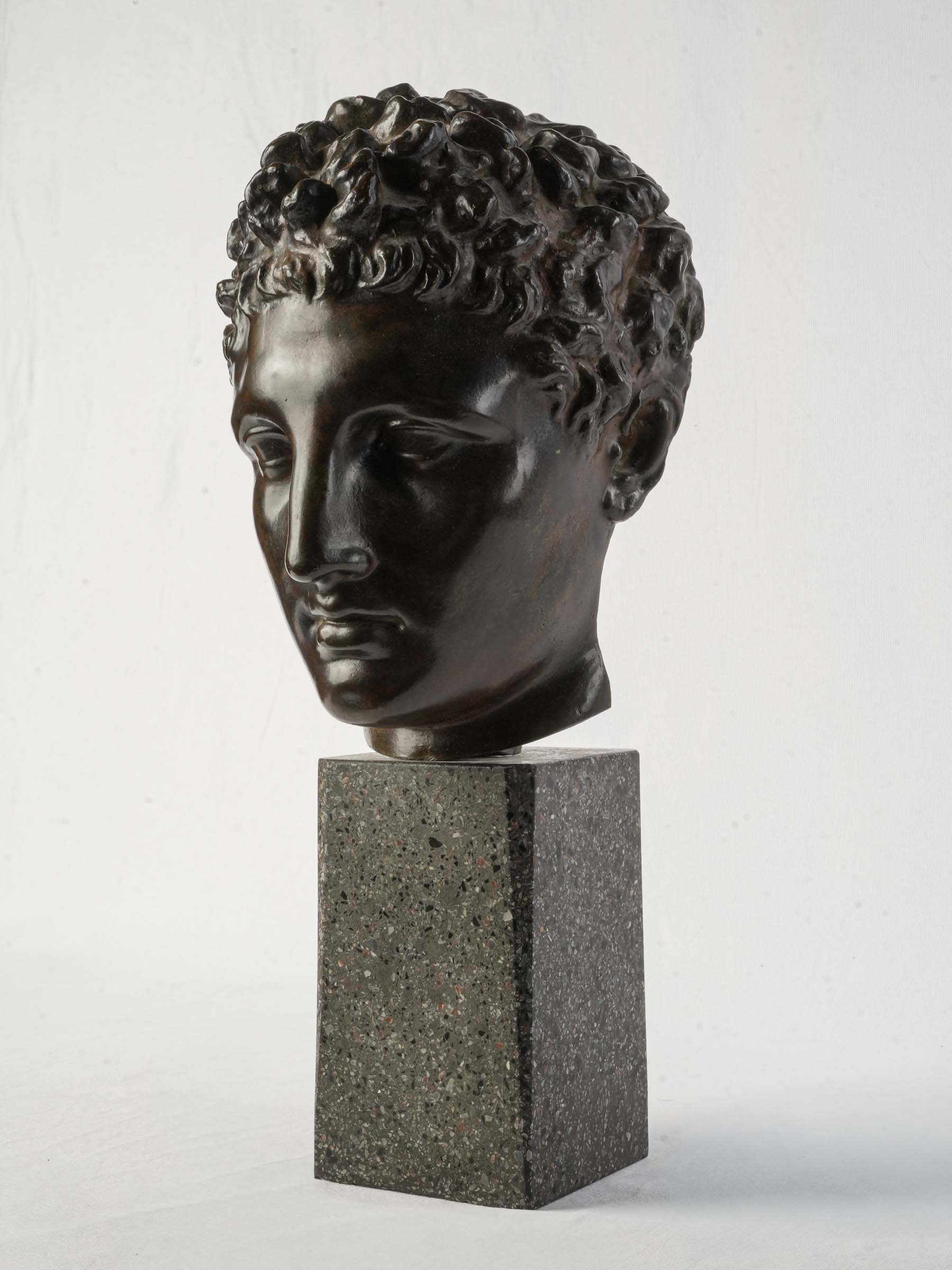Substantial antique bronze sculpture head  