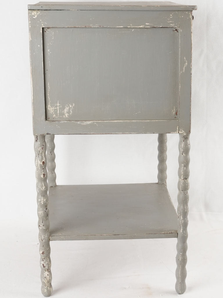 Charming country-style French nightstand shelf
