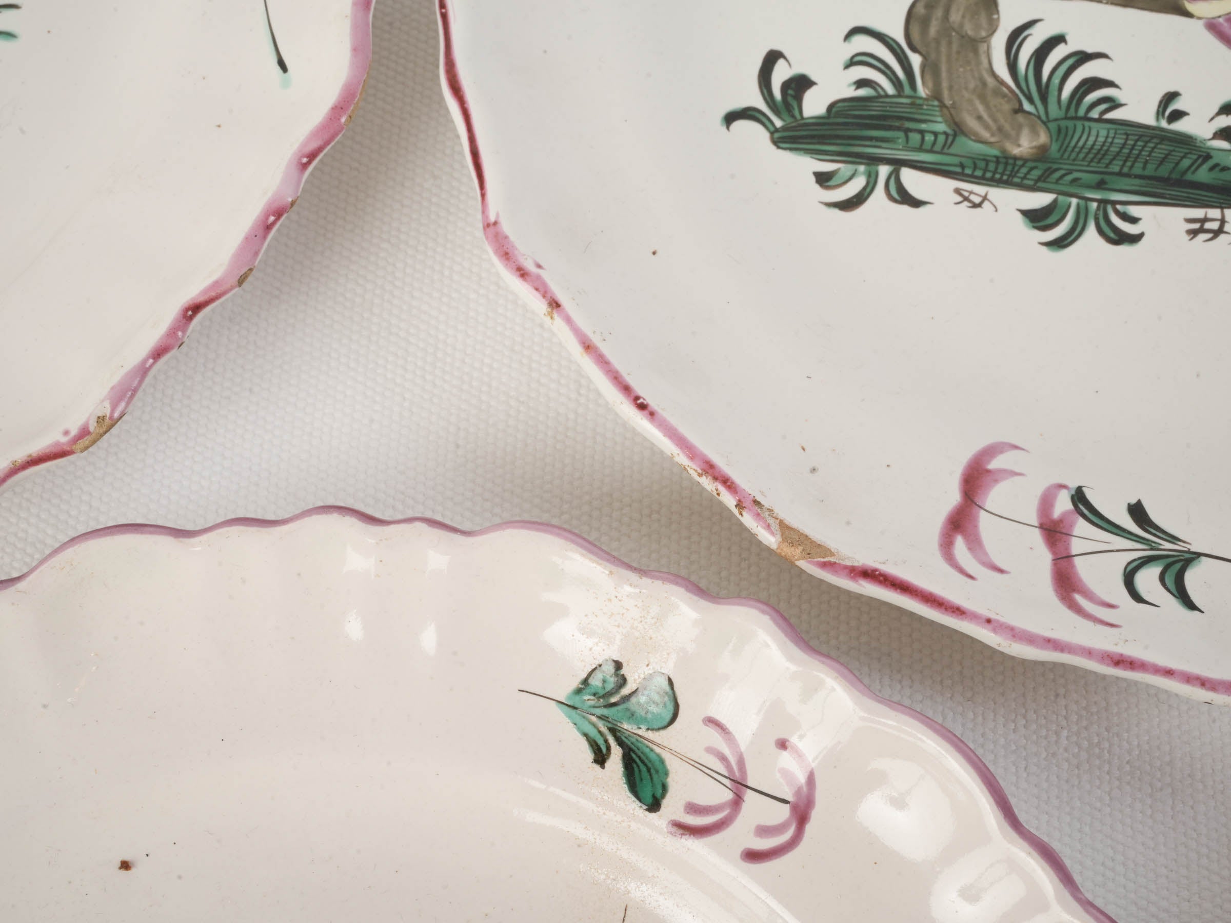 Set of Seven 18th Century Moustiers Faience Plates w/ Chinoiserie Decor - 9¾"