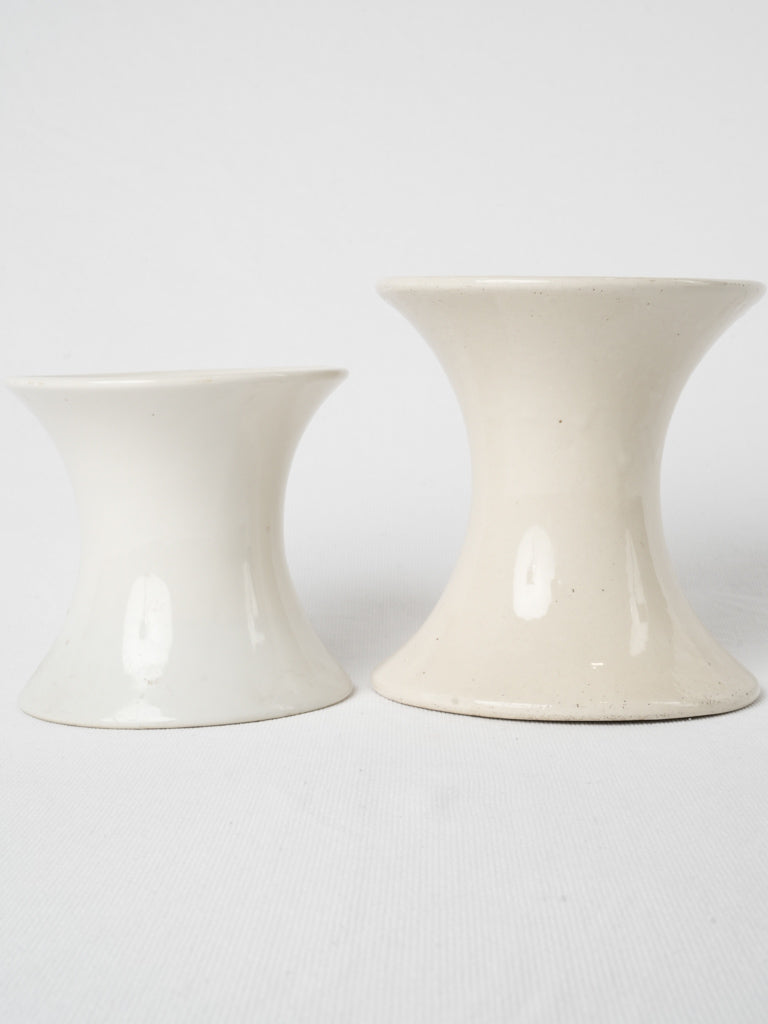 Elegant spindle-shaped white vases 