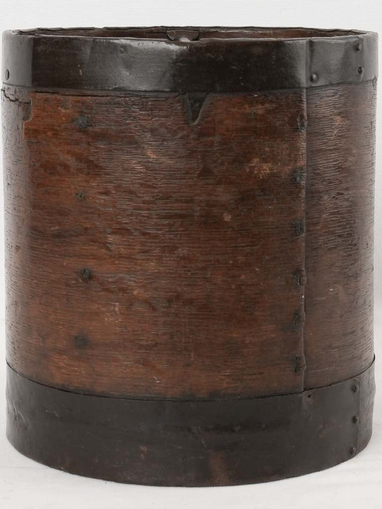 Antique French grain measurer 10¾"