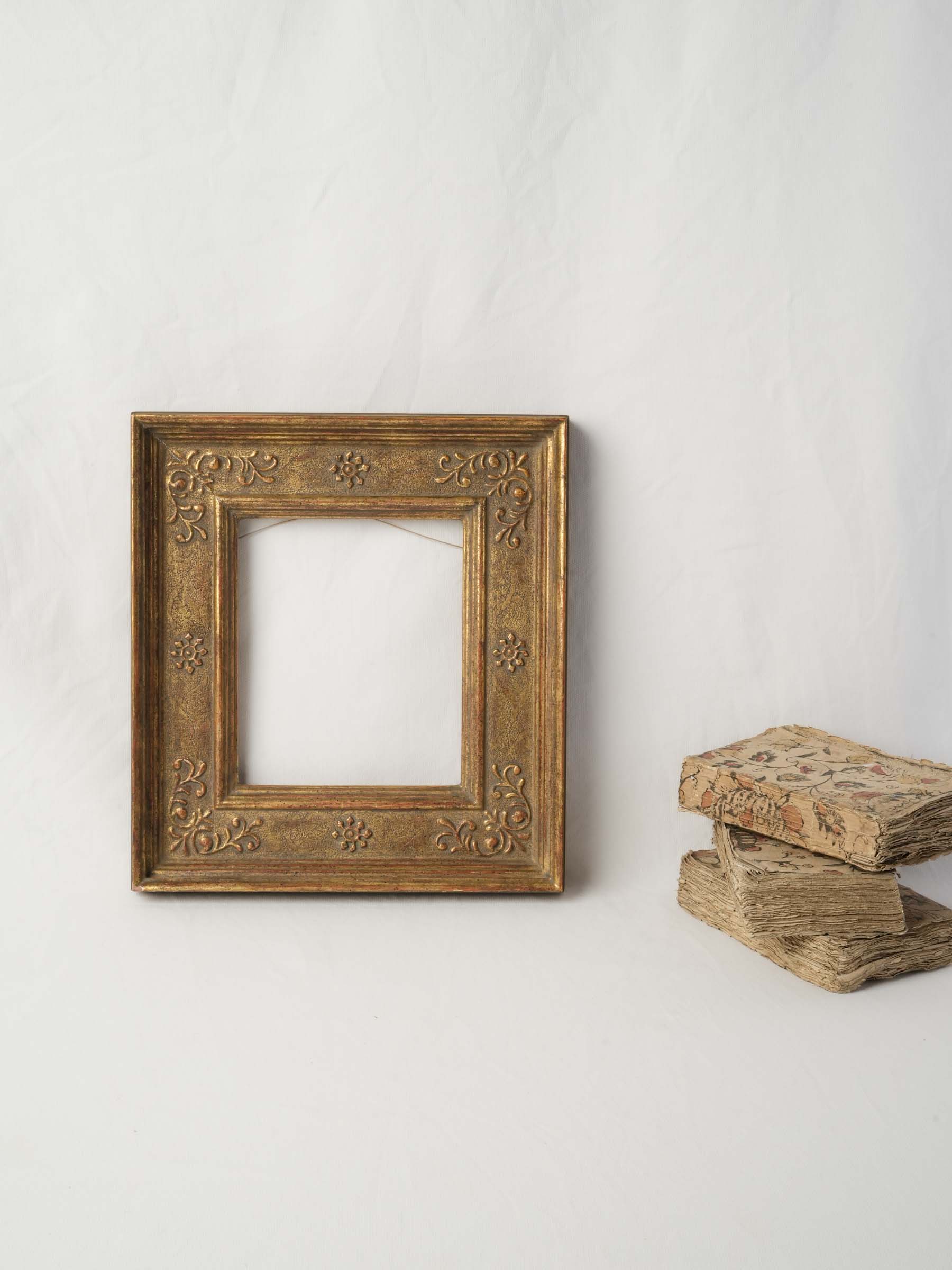 Small Renaissance-Style Frame w/ Muted Gilding, Italy, 20th Century - 13¾" x 13"